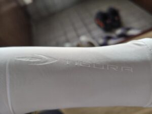 【ランニング】騙されたと思ってアームカバーをしてみたら【TIGORA】【アルペン東京】